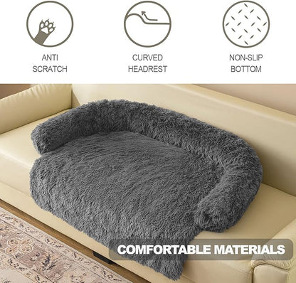 TINACO fluffy pet bed used by various cats and dogs in home settings